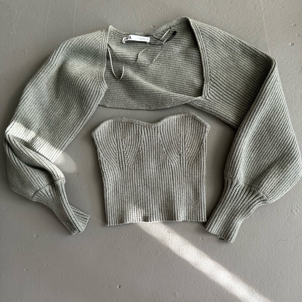 ZARA- two piece sweater